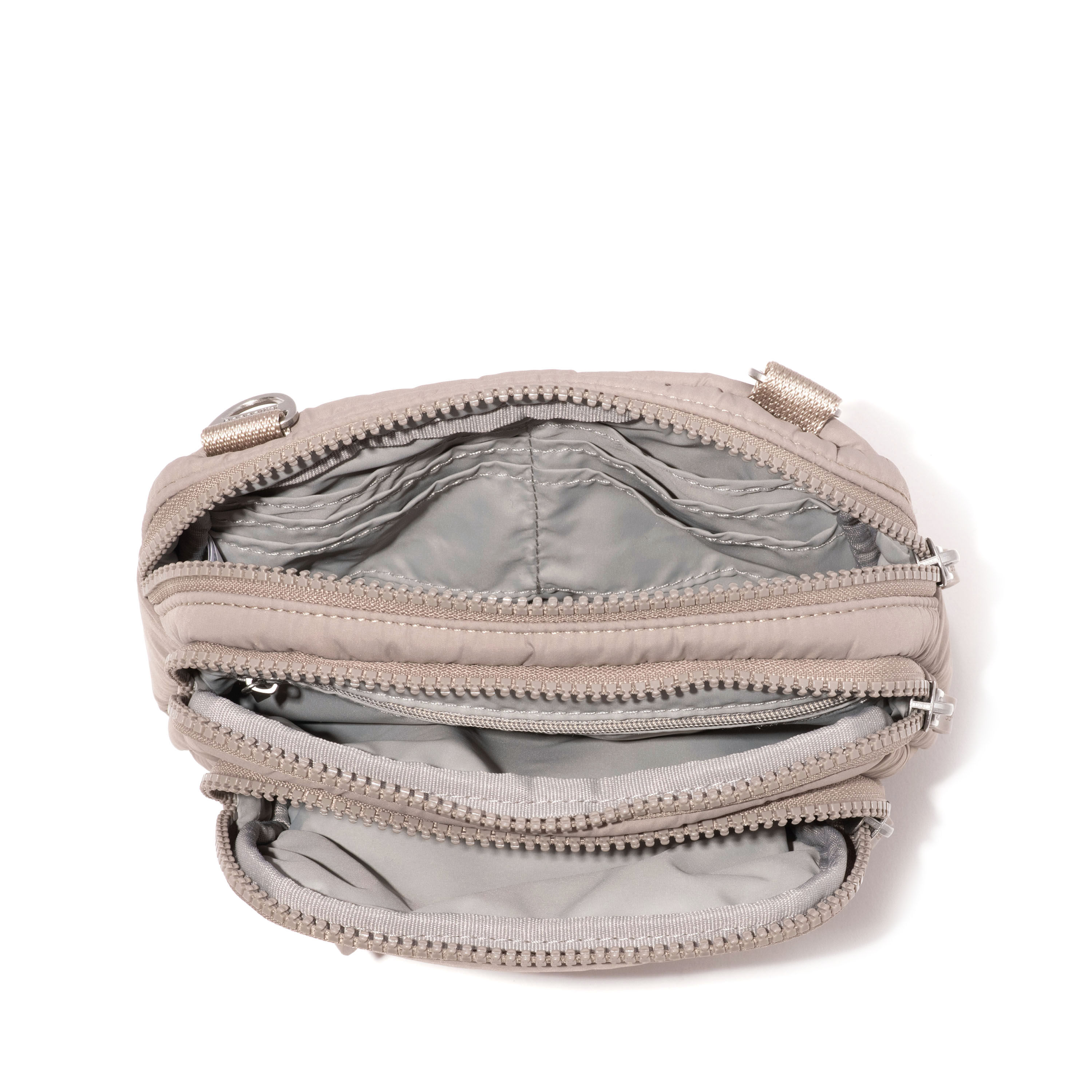 Legacy Triple Zip Bagg