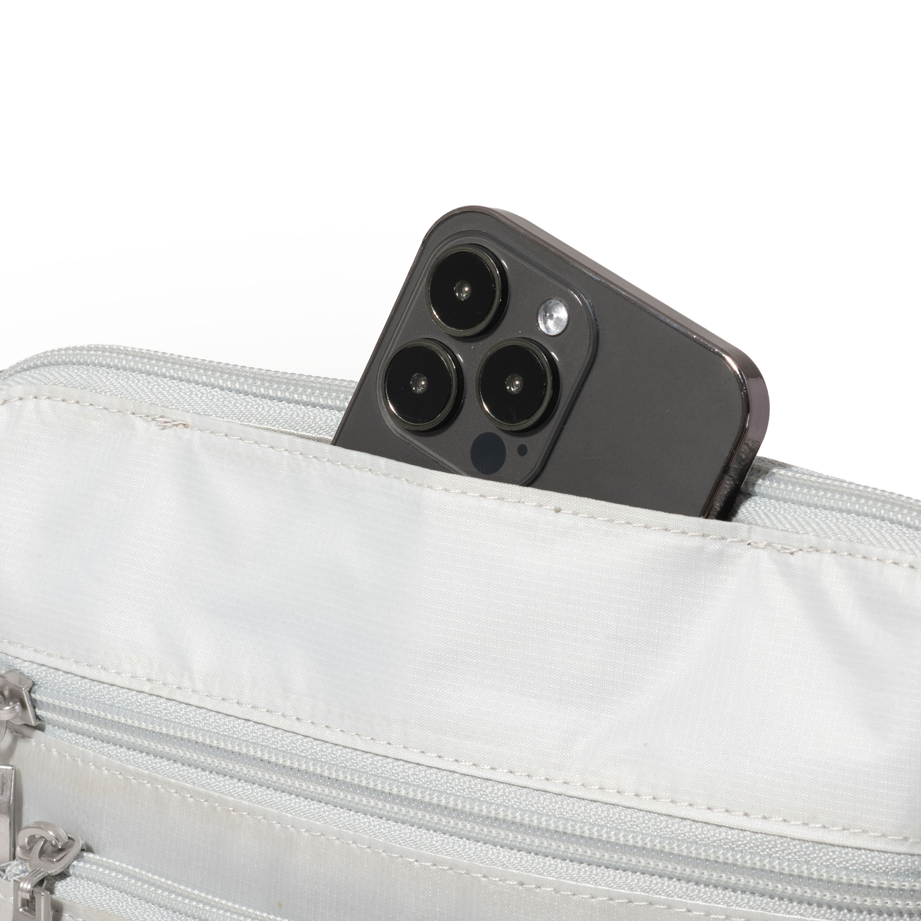 Modern Everywhere Pocket