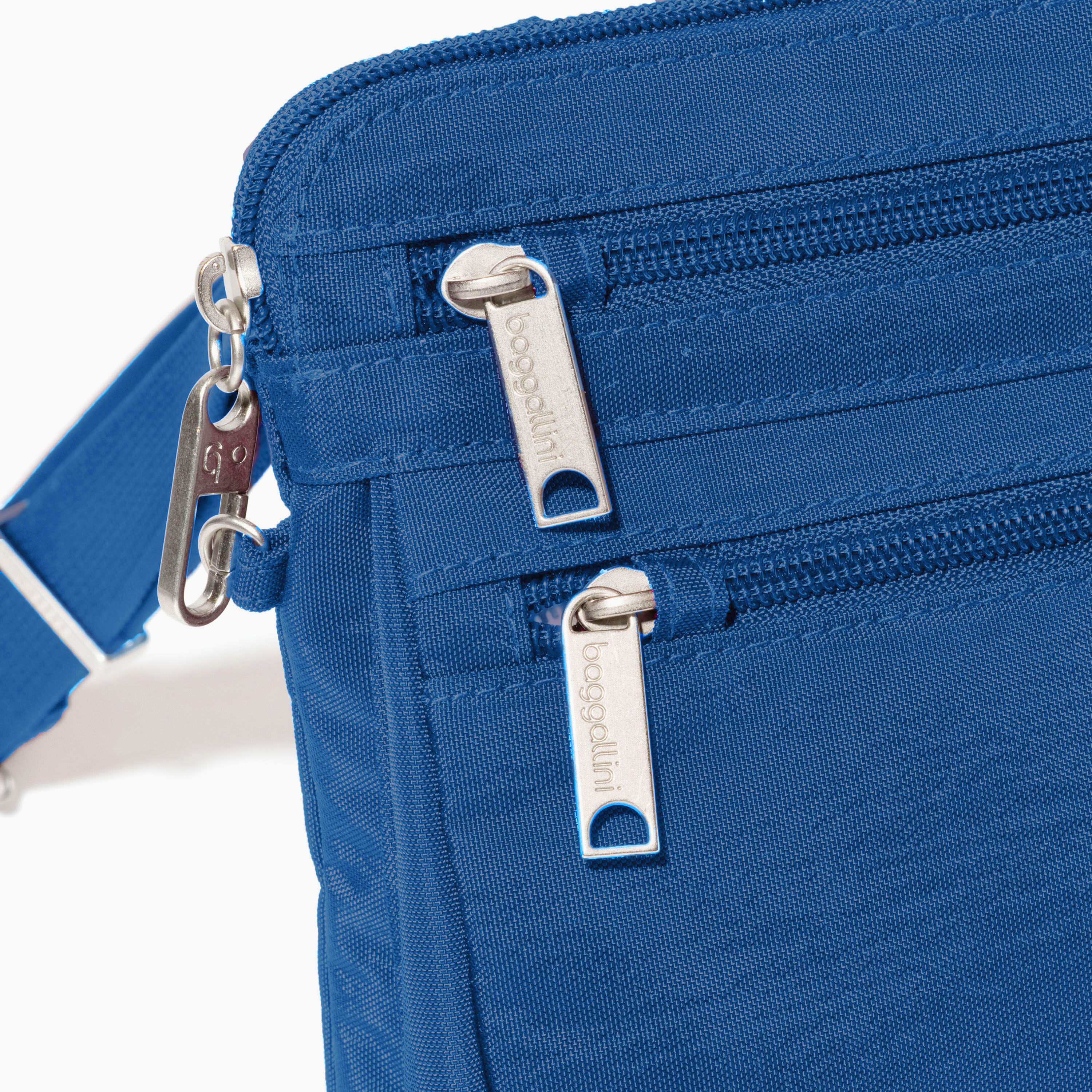 Securtex&reg; Classic Anti-Theft Crossbody Bag