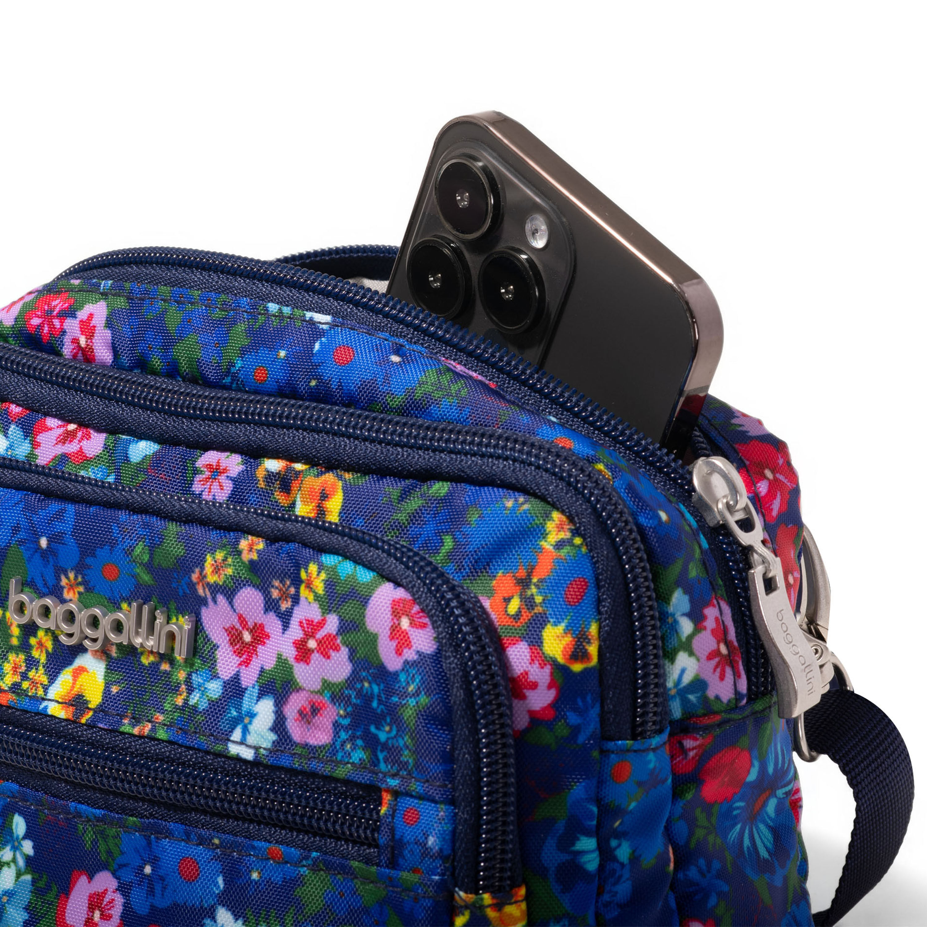 Legacy Triple Zip Bagg