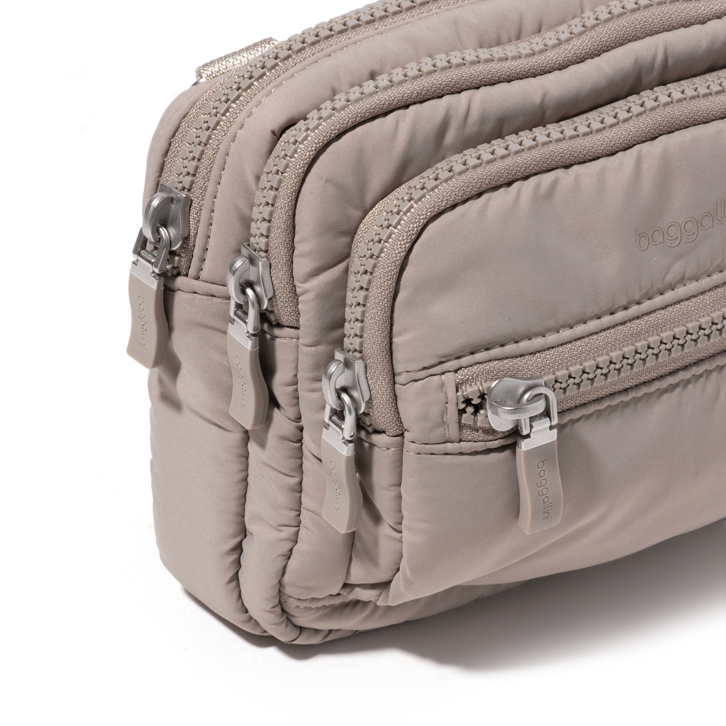 Legacy Triple Zip Bagg