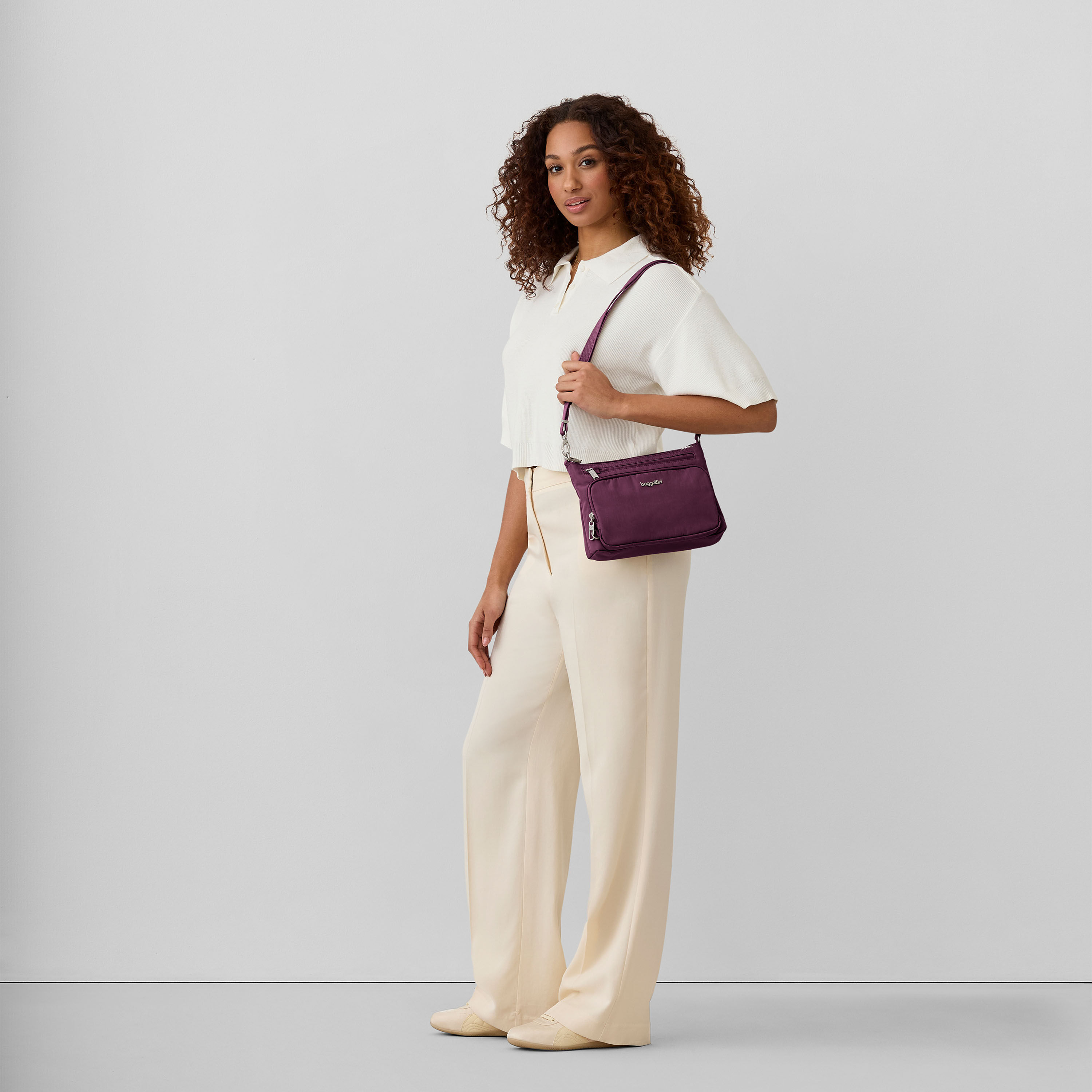 Securtex&reg; Classic Anti-Theft Keepsake Crossbody