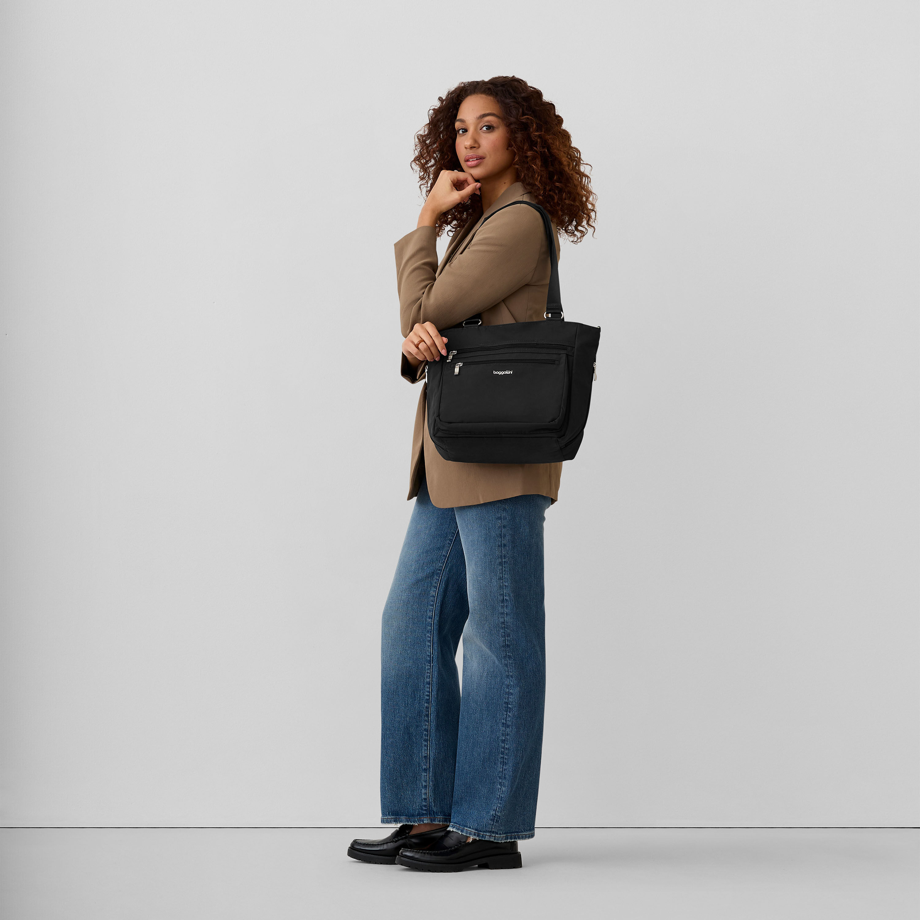 Modern Everywhere Everyday Shopper