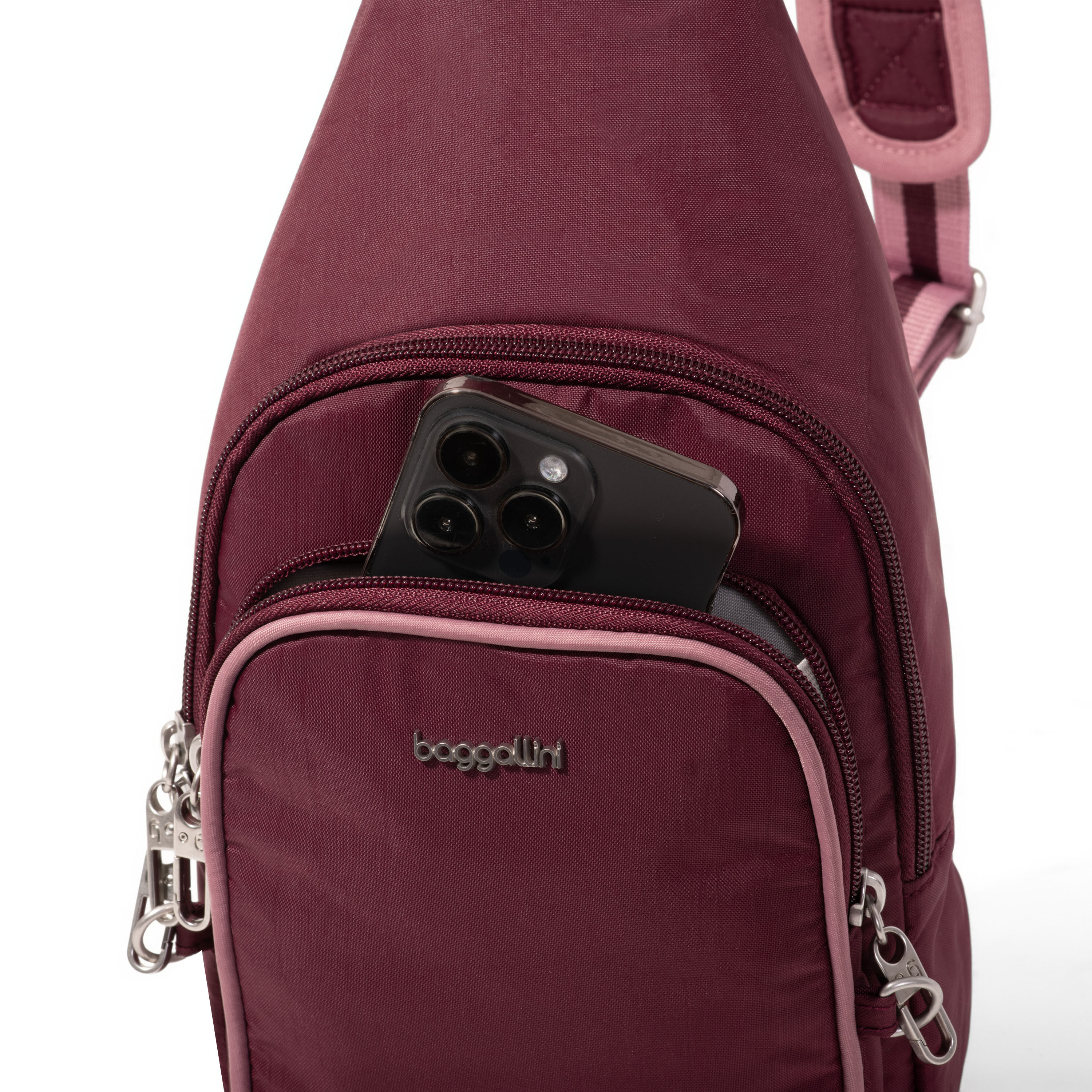 Securtex&reg; Classic Anti-Theft Daytripper Sling Bag