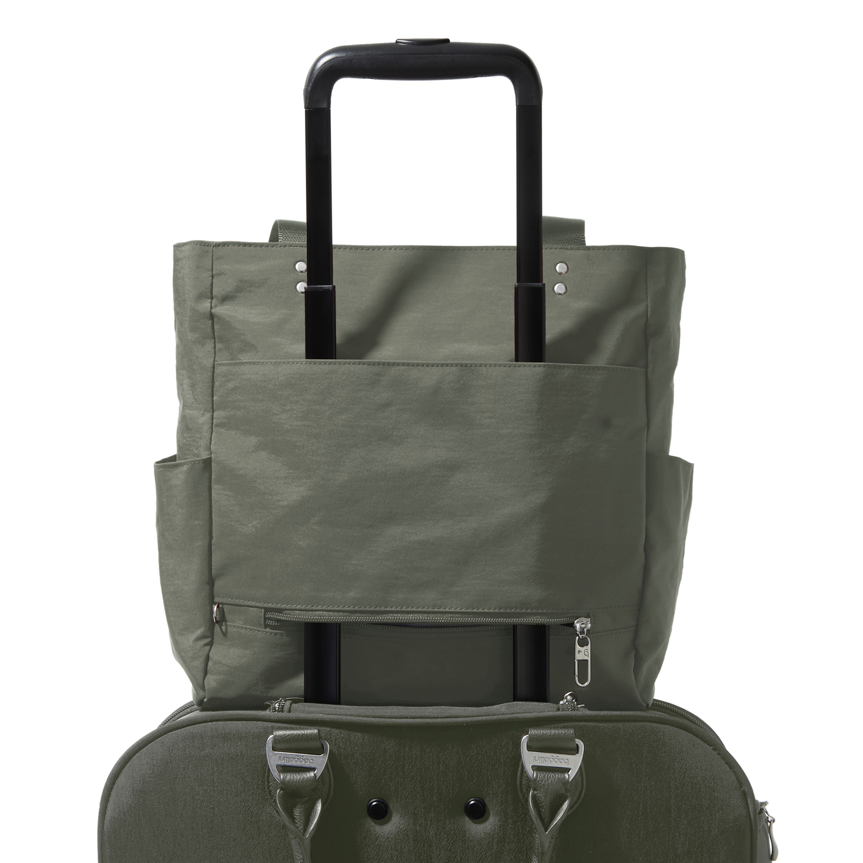 True Classic Daily Tote