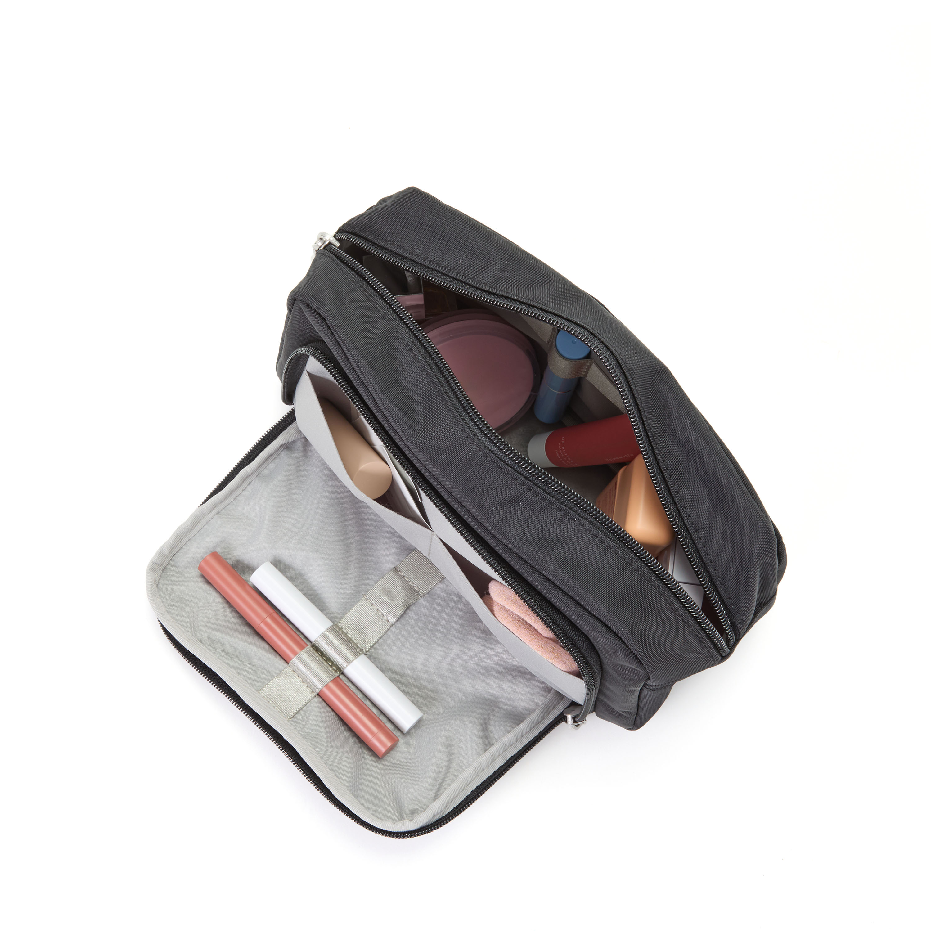 Pocket Cosmetic With Brush Organization