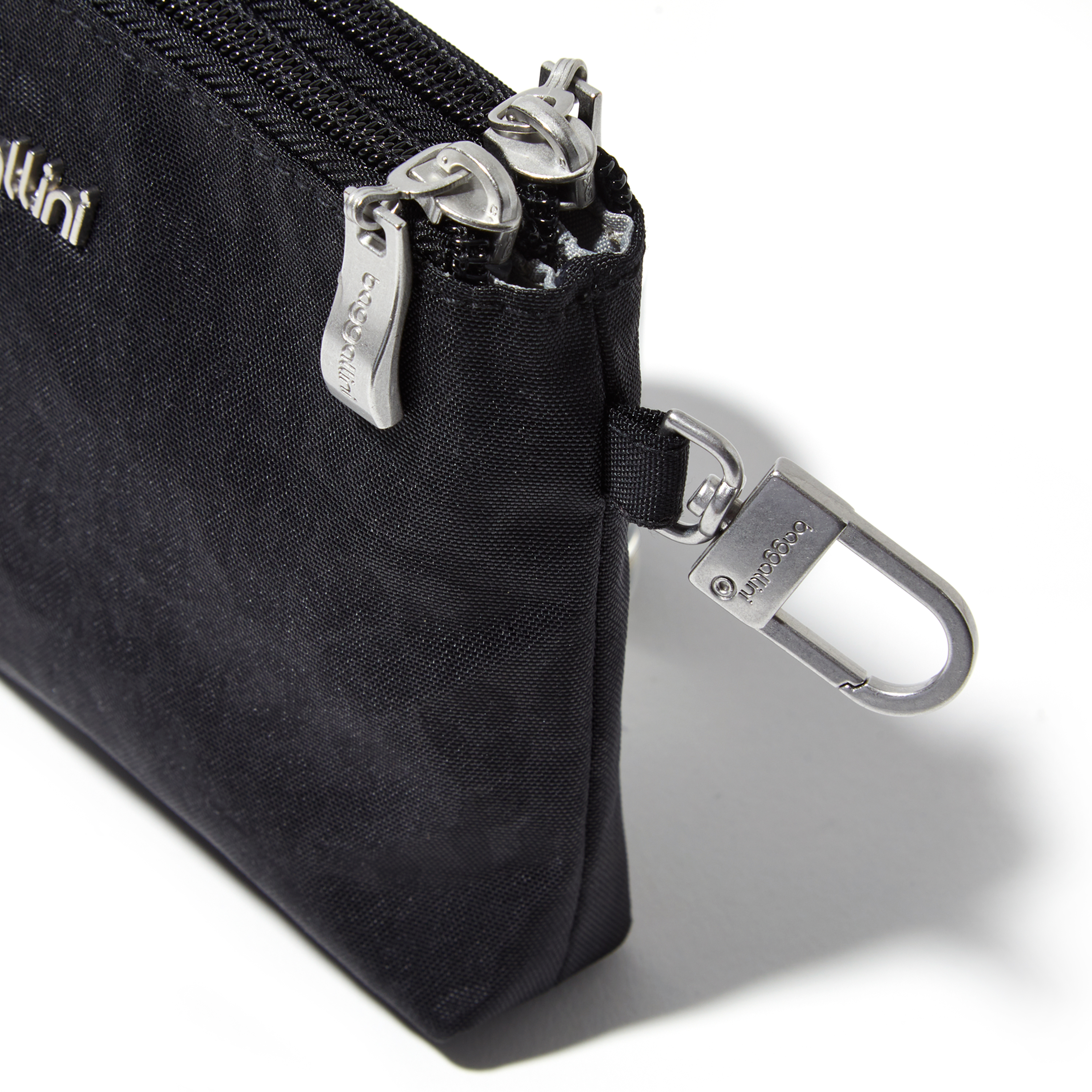 On The Go Daily RFID Pouch