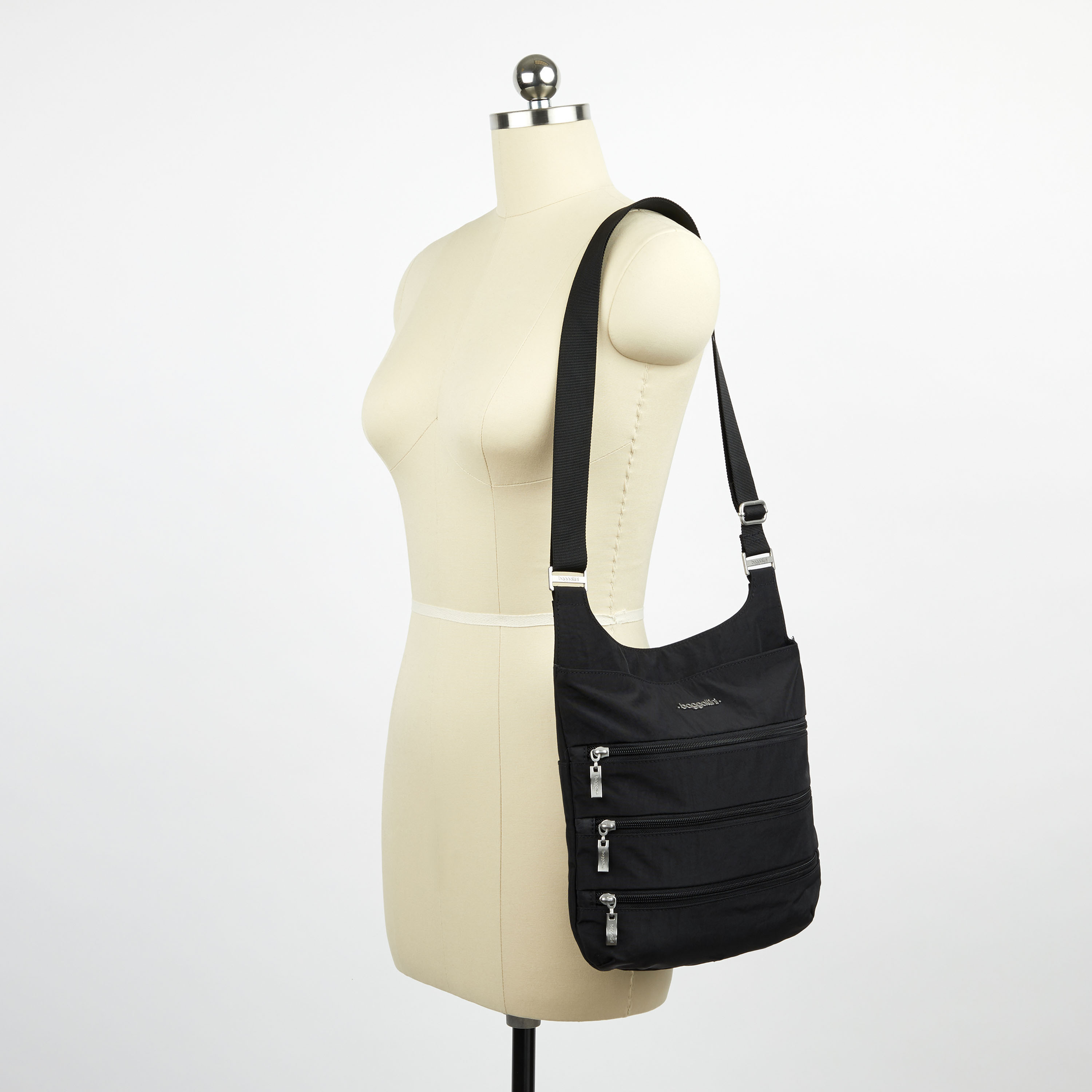 Legacy Big Zipper Bagg With RFID