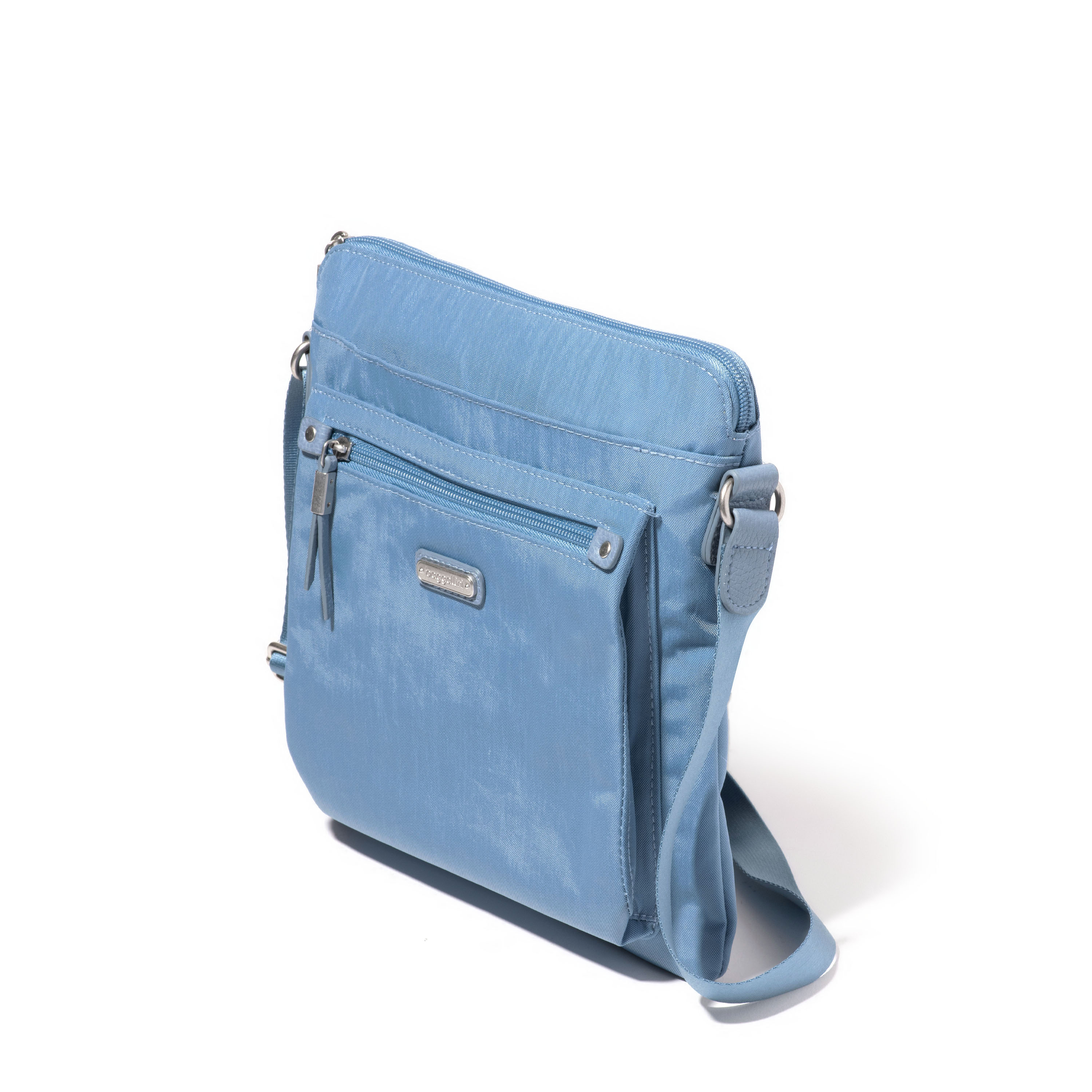True Classic Go Bagg With RFID Wristlet