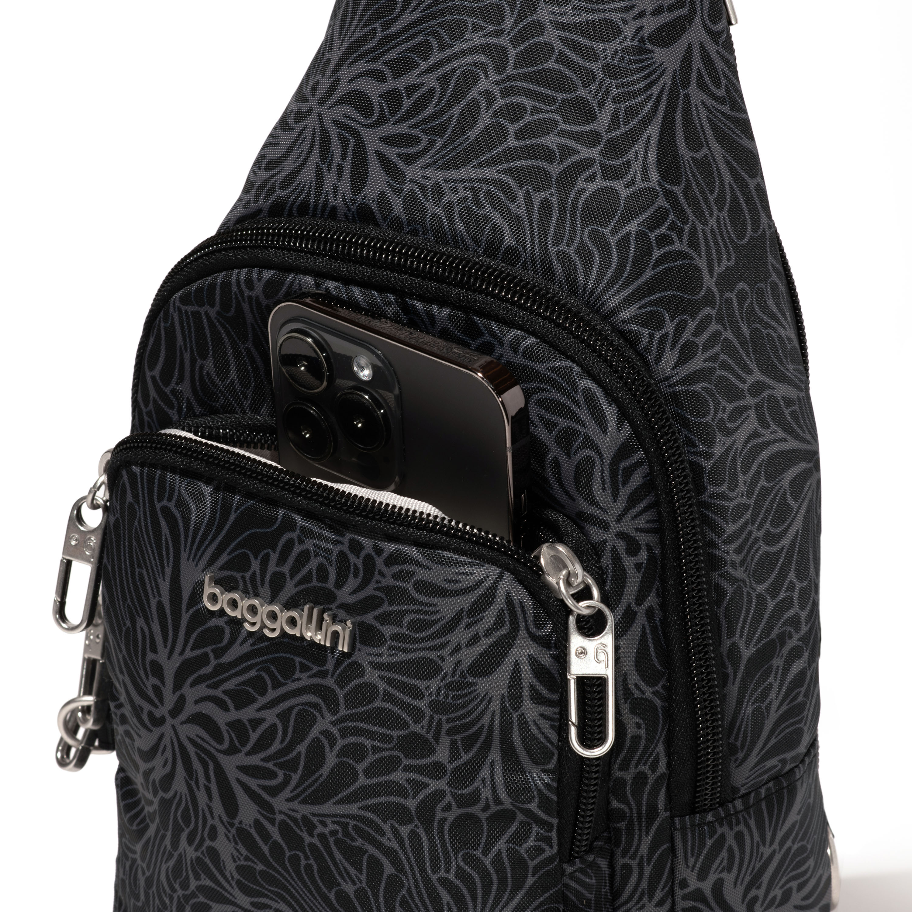 Securtex® Classic Anti-Theft Daytripper Sling Bag