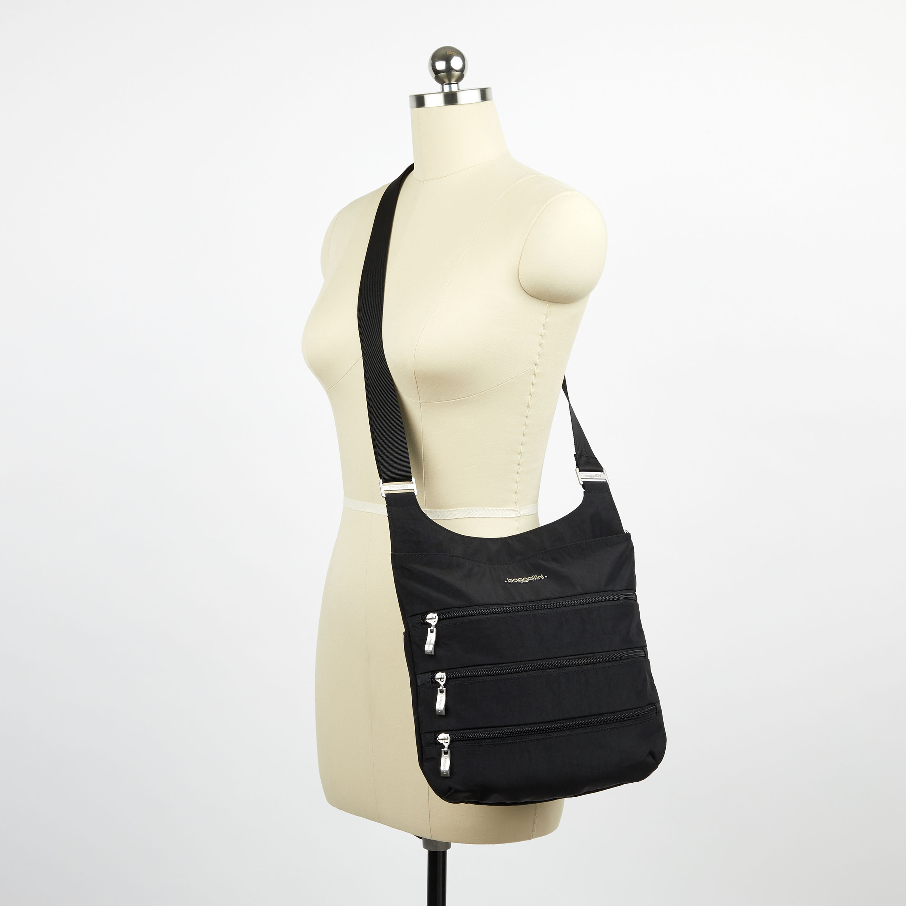 Legacy Big Zipper Bagg With RFID